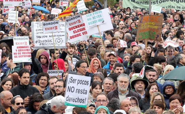 Pablo Fernández asegura que 'La Revuelta de la España Vaciada' es la respuesta al «desprecio» del PP y del PSOE por los pequeños pueblos