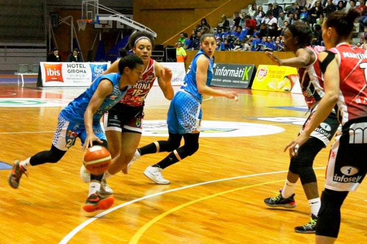 El Spar Citylift Girona deja sin opciones de playoff a Embutidos Pajariel