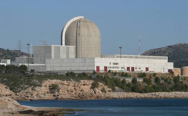 La central nuclear Vandellós II paró el jueves por un goteo en el drenaje de un generador de vapor