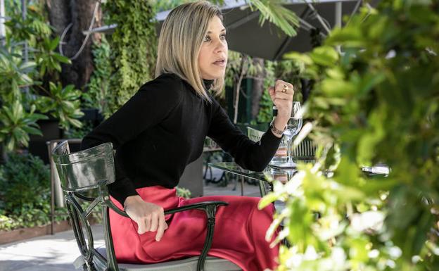 Ruta de escape de un país «violento y bello»