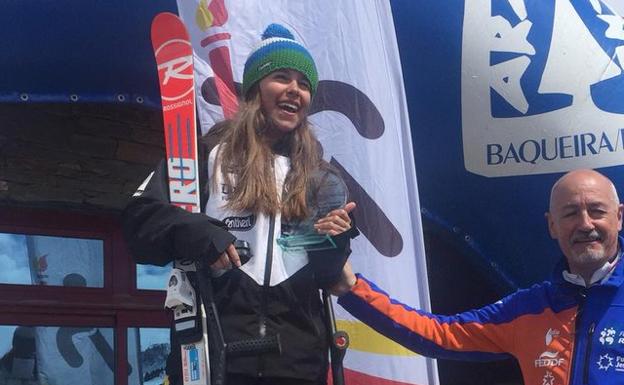 María Martín y Raquel Martínez, campeonas de España de esquí adaptado