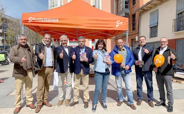 Justo Fernández plantea un plan de turismo idiomático para la provincia de León a través del Camino de Santiago