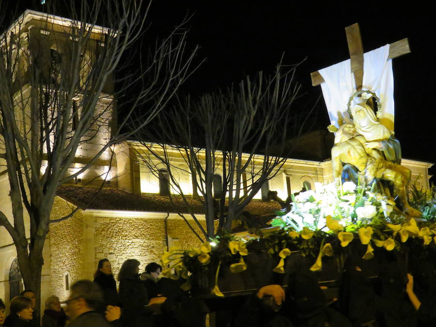 Boñar enmudece en la Procesión del Silencio