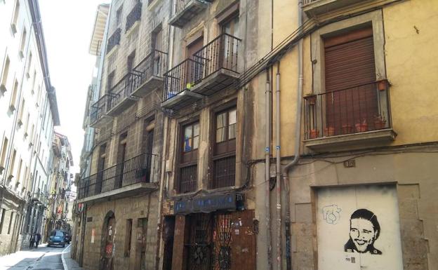 Tres detenidos y un investigado por una presunta agresión sexual en Pamplona