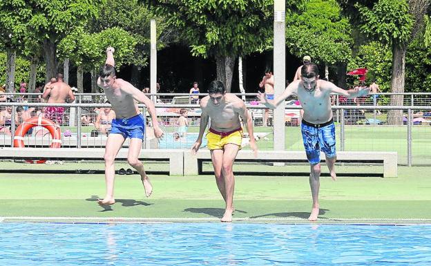 La inspección detecta 1.384 fallos de desinfección en las piscinas de Castilla y León en un año