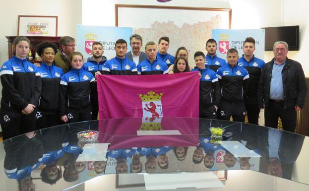 La selección de lucha leonesa acude al Europeo con el reto de ser «el mejor equipo»