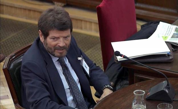 El exdirector de los Mossos defiende la neutralidad política de Trapero