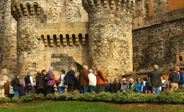 Ponferrada cierra una Semana Santa de récord con 13.347 visitas al Castillo y los museos