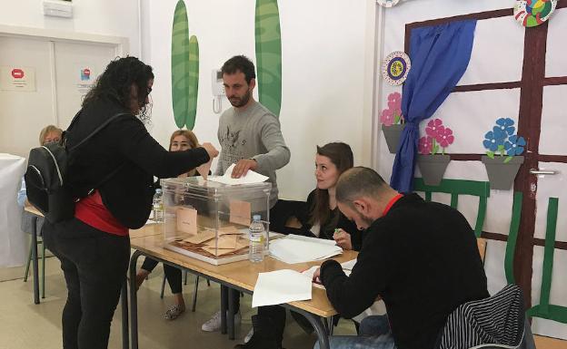 Con la emoción de conquistar sus derechos, las personas con discapacidad intelectual salen a votar