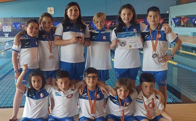 El equipo alevín del CD Sos La Bañeza, subcampeón de Castilla y León