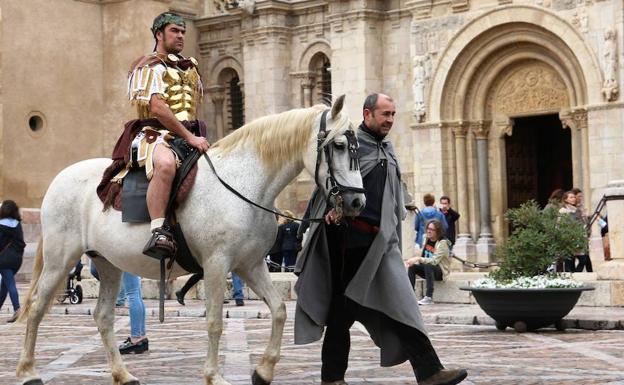 El Ayuntamiento respalda la celebración del Festival Celta, el Natalicio del Águila y el desfile de pendones con 78.000 euros