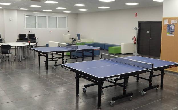 El 'Espacio Joven' de Camponaraya supera las 1.000 visitas en su primer mes