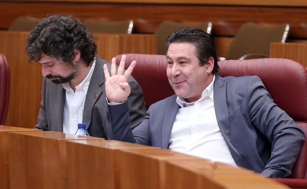 El PSOE acaricia la victoria en Castilla y León y la UPL se aseguraría un procurador