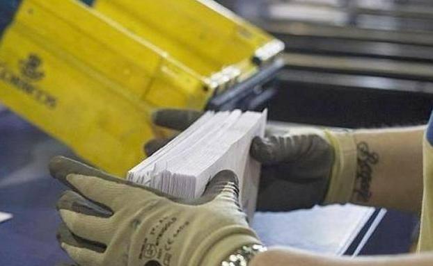 Correos amplia el horario de las oficinas para el voto por el correo