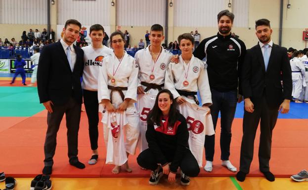 Tres oros leoneses en Salamanca