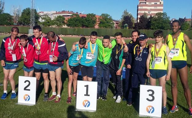 El atletismo de Asprona-León logra grandes éxitos en Palencia