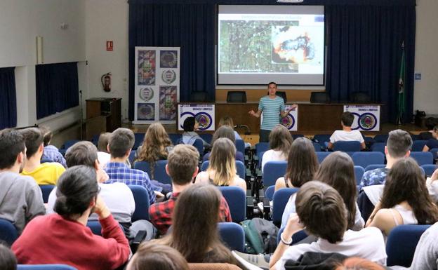 Biológicas se suma al V Día Internacional de Fascinación por las Plantas