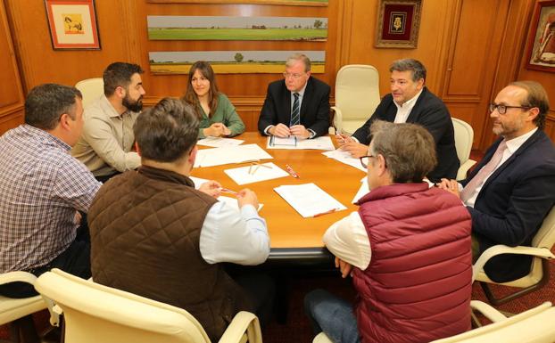 Silván considera que el turismo idiomático será «clave» para llenar las residencias universitarias en verano