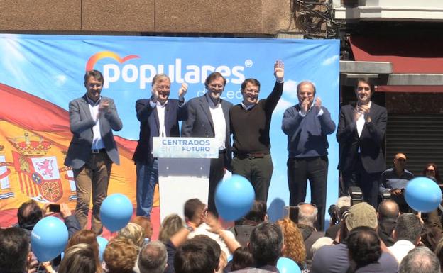 Rajoy advierte del peligro de votar a los «bisagristas» y apela al voto del PP de la «moderación, solvencia y confianza»