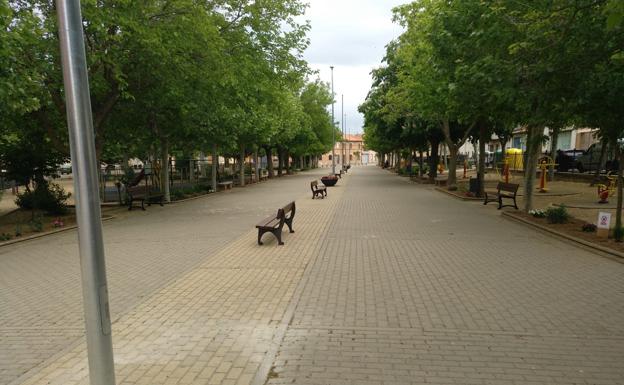 Ciudadanos Valderas pregunta a la alcaldesa cómo pagará el nuevo mobiliario