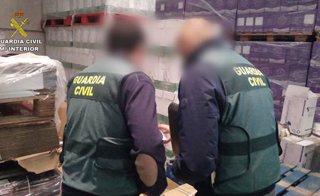 Desarticulada una banda dedicada al embotellado y venta de vino de manera masiva y fraudulenta en León