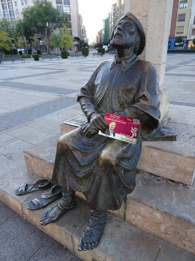 Las estatuas de León, con la UPL