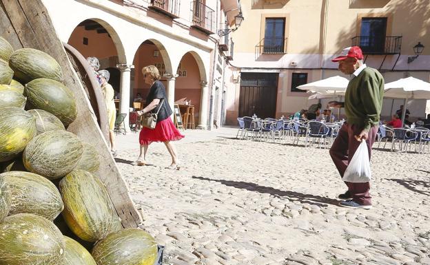 El Tribunal Superior de Justicia de Madrid cita como codemandados a Ayuntamiento y Junta por la Plaza del Grano