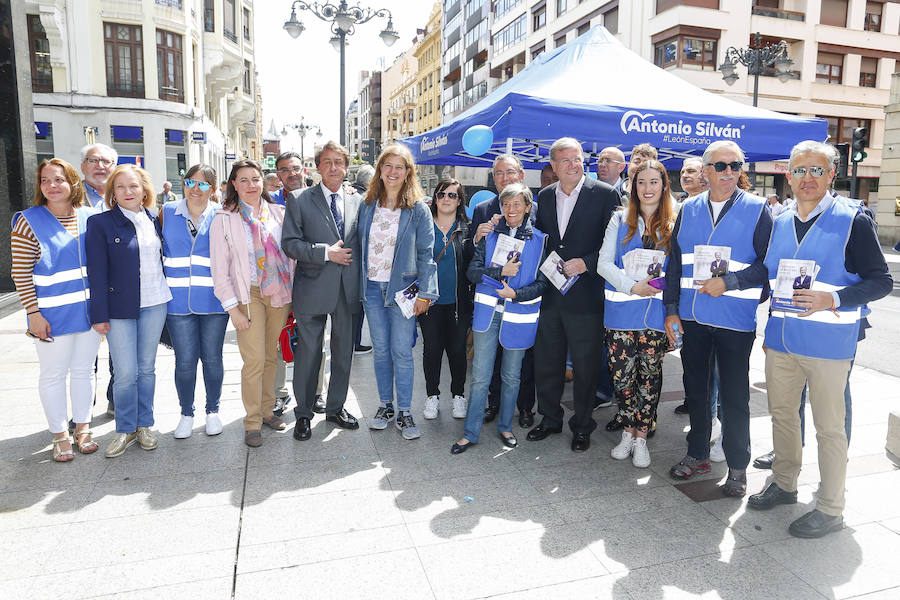 La candidatura del PP y Antonio Silván cierran la campaña en Ordoño II