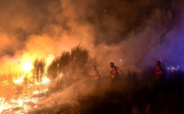 La Fiscalía ordena investigar la ausencia de planes de riesgo en municipios con incendios elevados