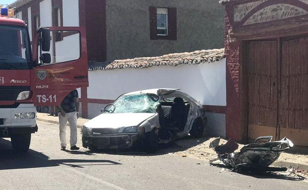 Un fallecido y tres heridos tras un grave accidente de tráfico en Villabalter