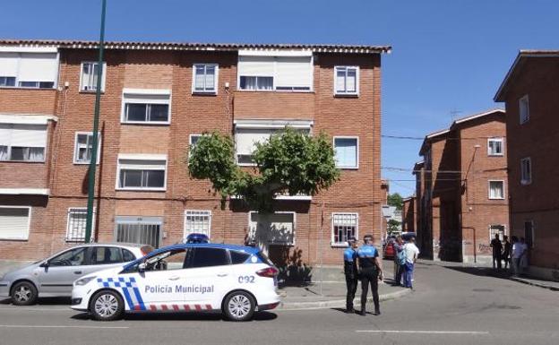 Una pelea entre clanes obliga a intervenir a seis patrullas en Las Viudas