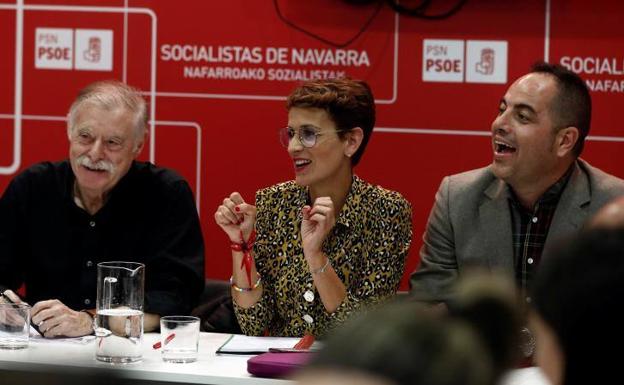 Sánchez echa el freno en Navarra a un acuerdo que obligaría a depender de Bildu
