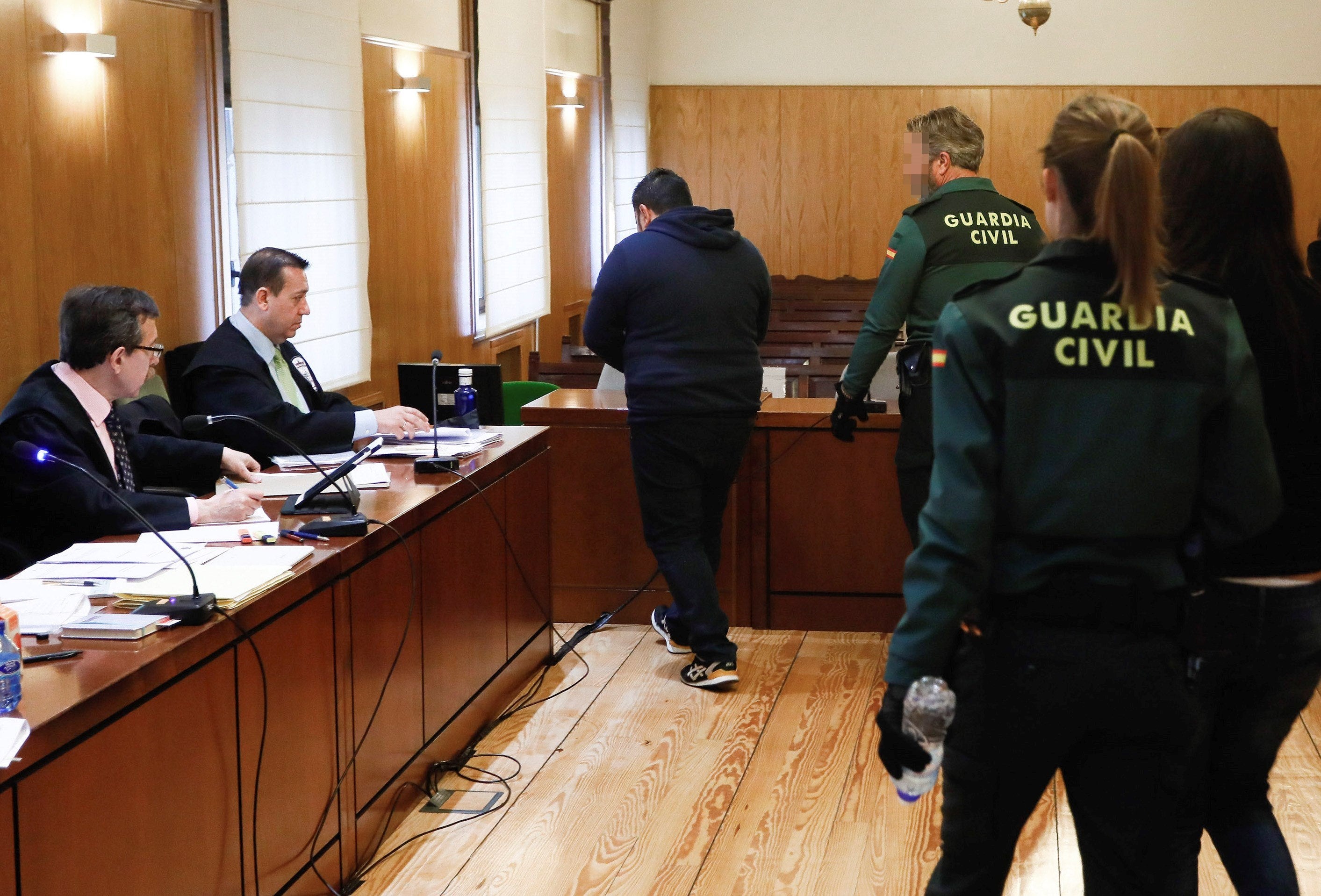 La Audiencia de Valladolid condena a prisión permanente al asesino de la niña Sara e impone 25 años de cárcel a la madre