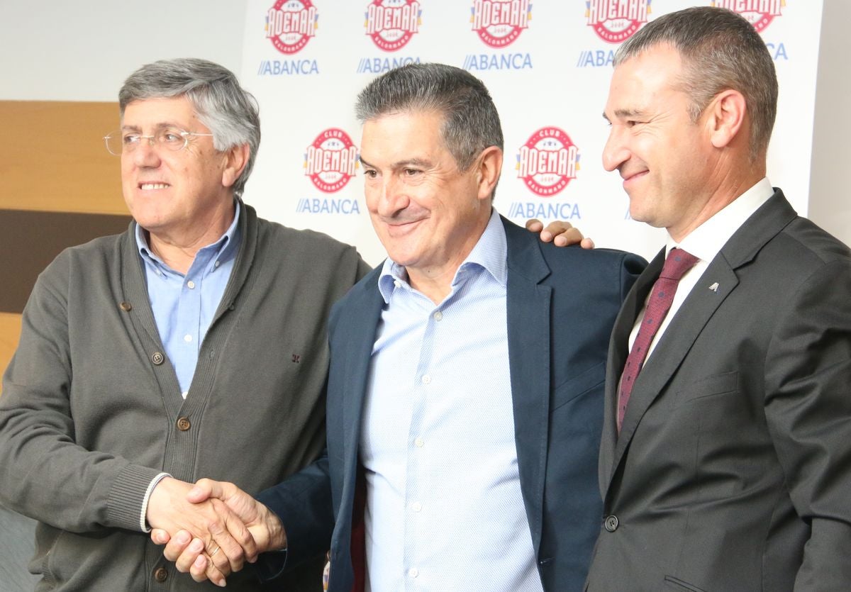 Presentación de Manolo Cadenas con el Abanca Ademar