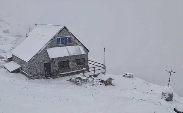 La nieve reaparece en junio en Castilla y León