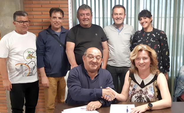 Un pacto UPL-PP da la alcaldía al leonesista Manuel García en Santovenia de la Valdoncina