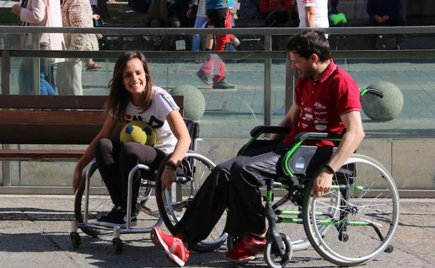 El CRE lleva el deporte adaptado a la calle para luchar por la visibilidad y la integración