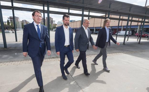 PP y Cs siguen con su negociación para un gobierno en Castilla y León, sin poner fecha aun al acuerdo