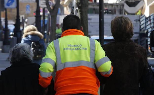 El transporte sanitario dice basta tras la brutal agresión sufrida en León por un técnico el pasado día 8