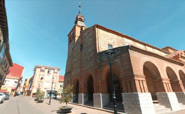 Santa María del Páramo finaliza las actividades de junio con la hoguera de San Juan