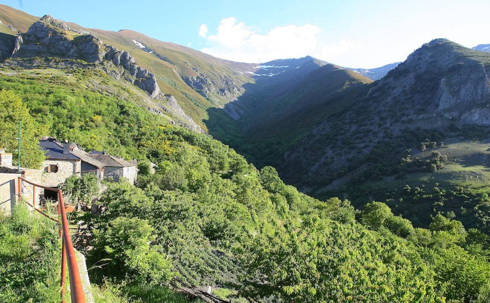 La Tebaida, un punto de luz en una época oscura