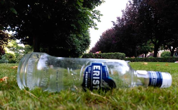 Cinco comas etílicos, una pelea, tres agresiones y un herido, el balance de la noche de San Juan en León