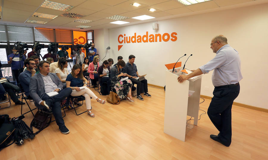 Rueda de prensa de Francisco Igea, líder de Ciudadanos en Castilla y León