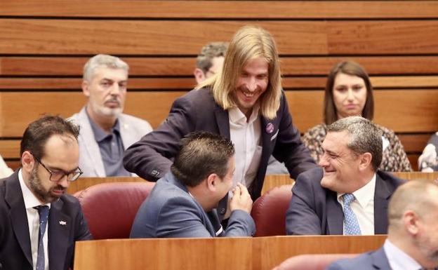 Pablo Fernández prevé consenso en el funcionamiento del Grupo Mixto ante la «buena sintonía»