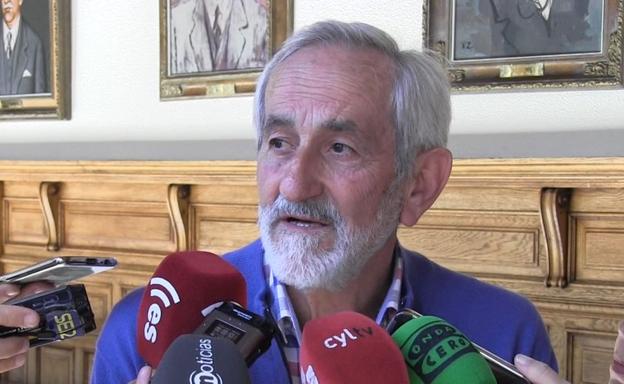 Matías Llorente: «Siempre he sido más de izquierdas que de derechas, aunque a veces tienes que tragarte cosas»