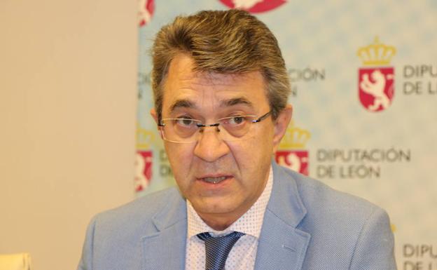 Majo presenta «la gestión de estos cuatro años como aval» para volver a presidir la Diputación