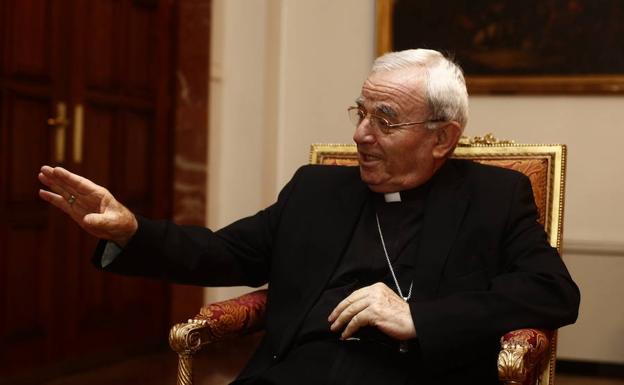 El nuncio del Papa en España considera que «han resucitado» a Franco