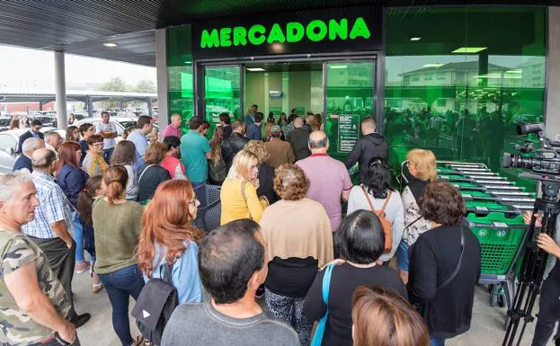 Mercadona abre su primera tienda en Portugal con el centro logístico de Villadangos como cerebro de la operación