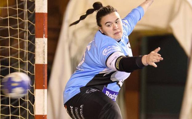 La portera Marta Villoslada abandona las filas del Cleba