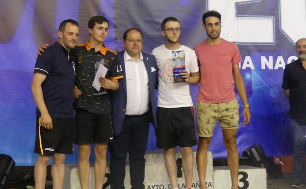 La Liga Nacional de Futbolín corona en La Bañeza al Dolce Vita Barcelona